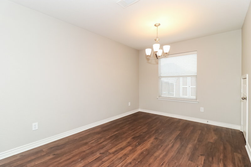 2,330/Mo, 1209 Maplewood Dr Crowley, TX 76036 Dining Room View
