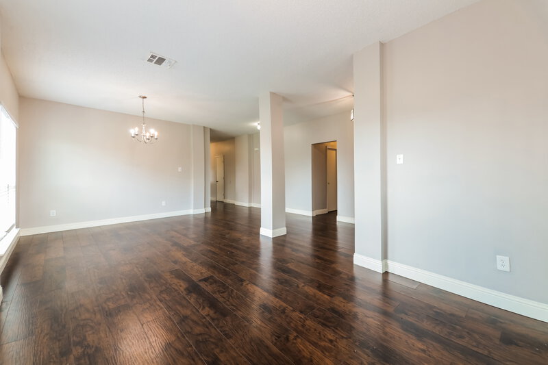 2,135/Mo, 1603 Venus Dr E Lancaster, TX 75134 Dining Room View