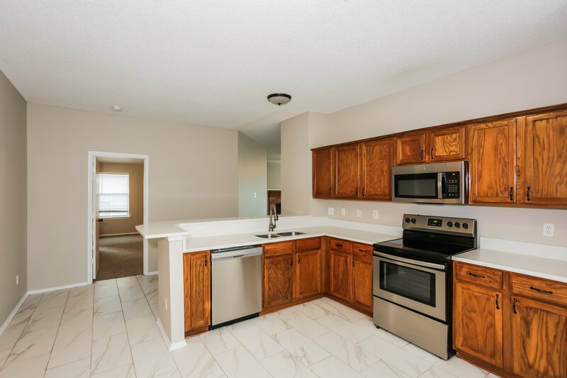 2,090/Mo, 720 Duke Dr Desoto, TX 75115 Kitchen View