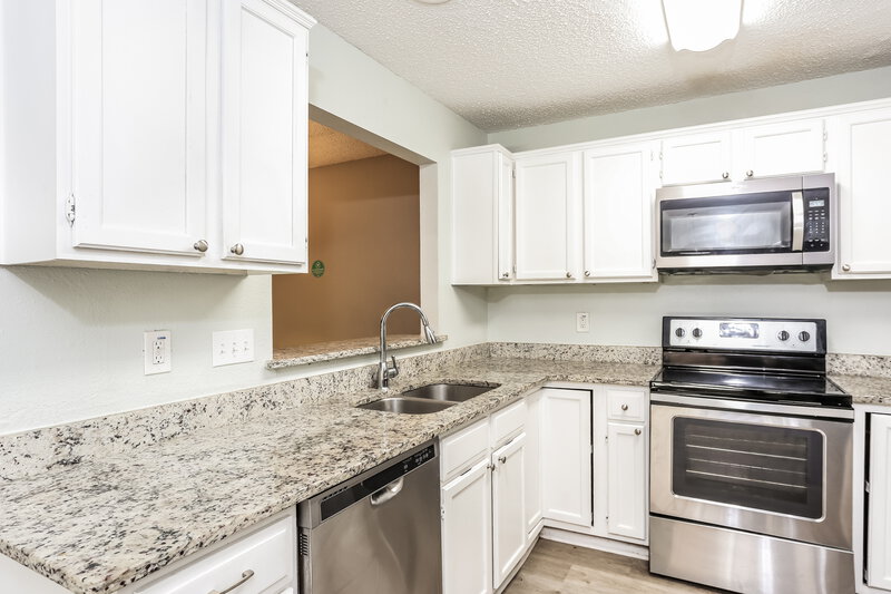 2,340/Mo, 6338 Los Altos Dr Mesquite, TX 75150 Kitchen View