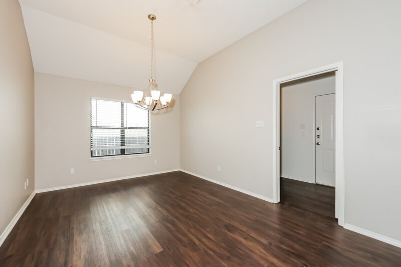 2,085/Mo, 812 Ironsides Ln Blue Mound, TX 76131 Dining Room View