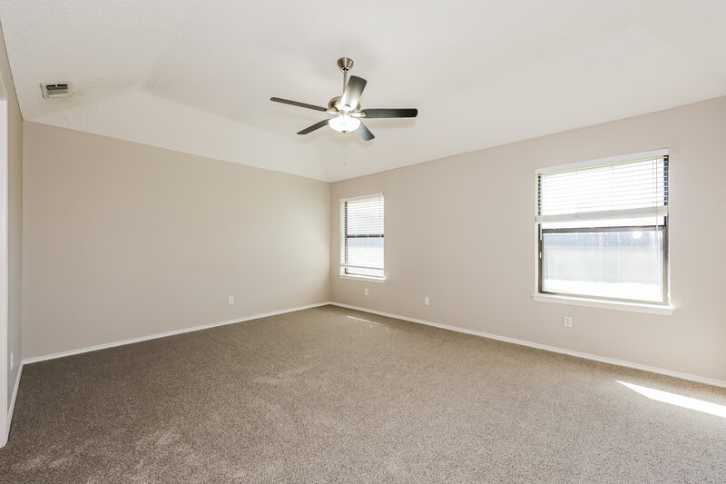 2,085/Mo, 812 Ironsides Ln Blue Mound, TX 76131 Main Bedroom View