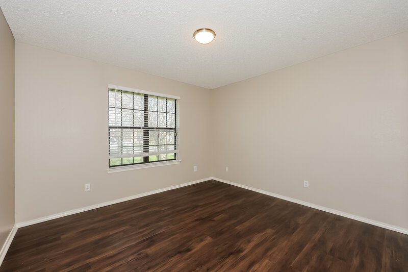 2,085/Mo, 812 Ironsides Ln Blue Mound, TX 76131 Bedroom View 2