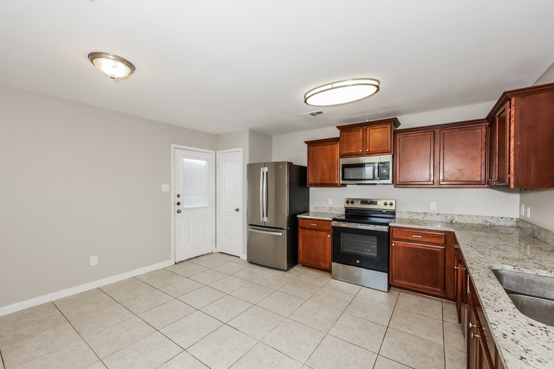 1,895/Mo, 4729 Cedar Springs Drive Fort Worth, TX 76179 Kitchen View 2
