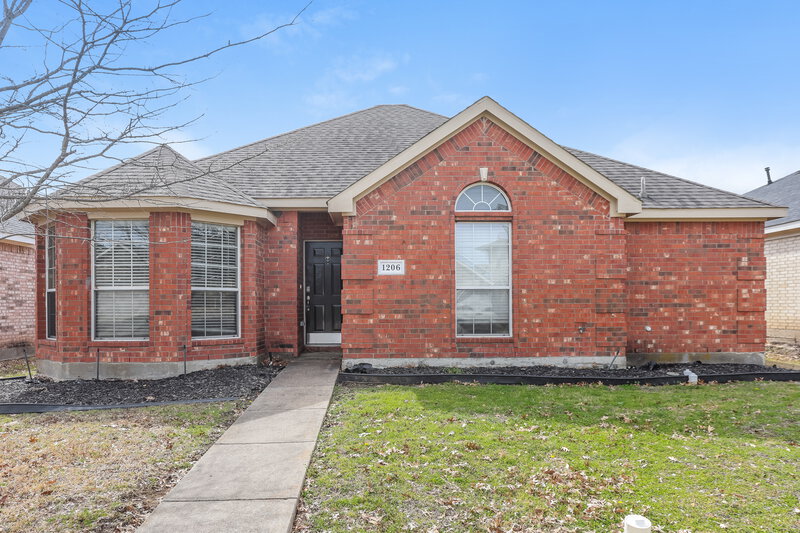 2,290/Mo, 1206 Glencoe Drive Glenn Heights, TX 75154 External View