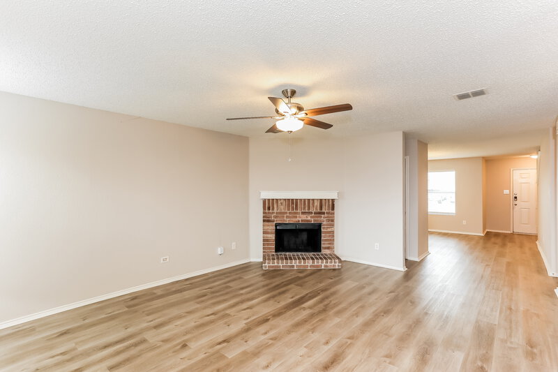 2,810/Mo, 4024 Fox Trot Drive Fort Worth, TX 76123 Living Room View