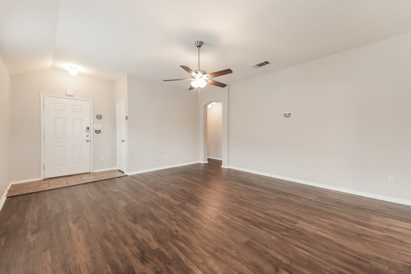 1,855/Mo, 220 Belford St N Anna, TX 75409 Living Room View 2