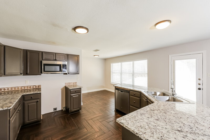 2,195/Mo, 613 Fawn Meadow Trl Kennedale, TX 76060 Kitchen View 3