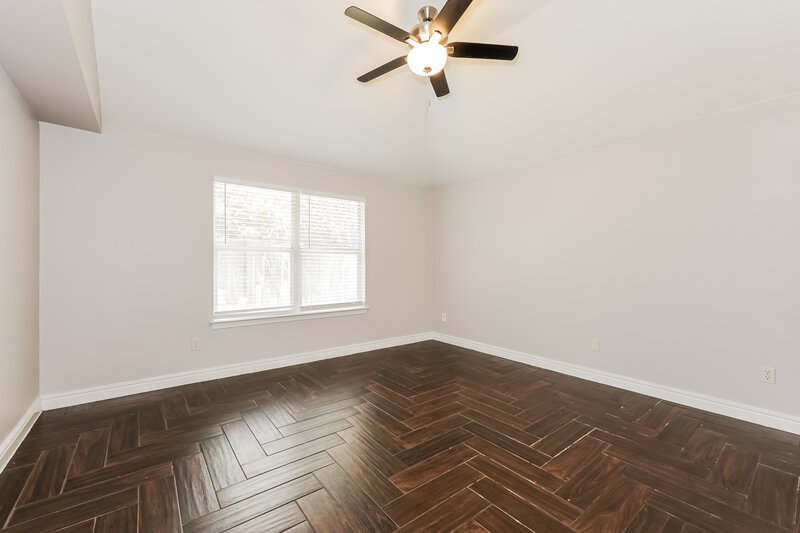 2,195/Mo, 613 Fawn Meadow Trl Kennedale, TX 76060 Main Bedroom View