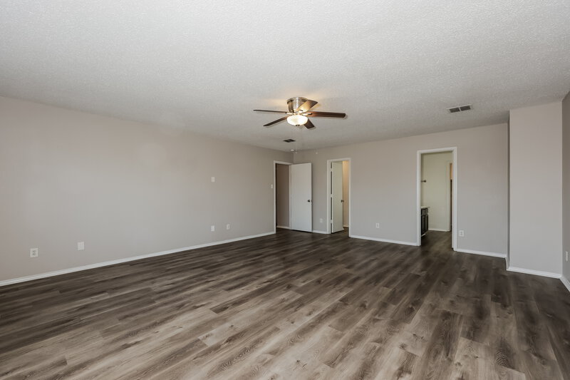 2,858/Mo, 7024 Lake Jackson Dr Arlington, TX 76002 Main Bedroom View