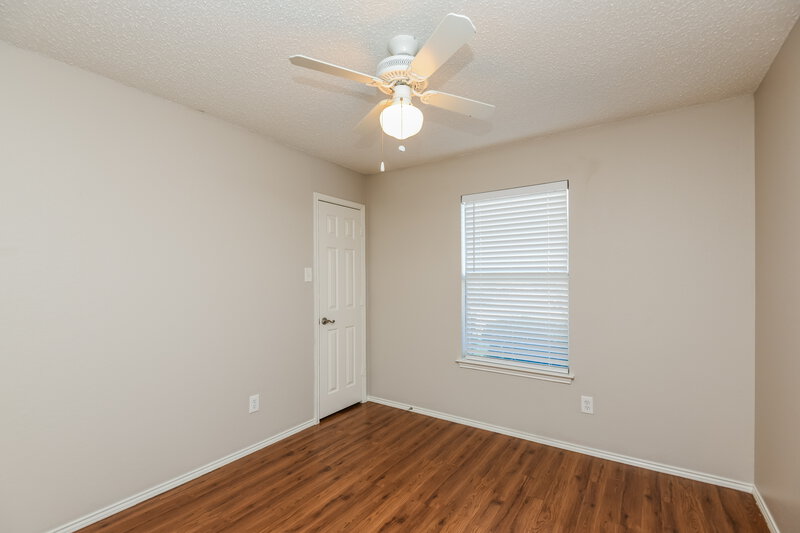 2,060/Mo, 2729 Yoakum St Fort Worth, TX 76108 Bedroom View 2