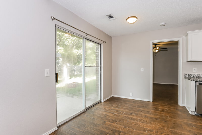2,020/Mo, 100 Walnut Dr Seagoville, TX 75159 Breakfast Nook View