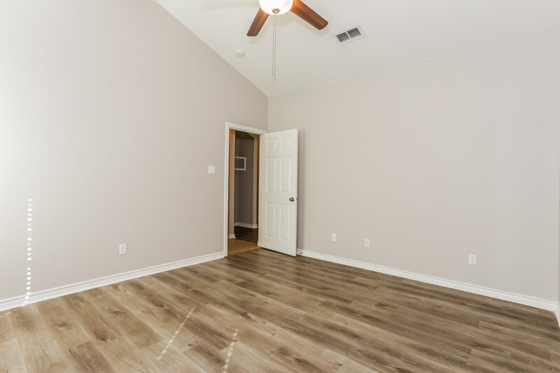 1,895/Mo, 1844 Alanbrooke Drive Fort Worth, TX 76140 Main Bedroom View 2