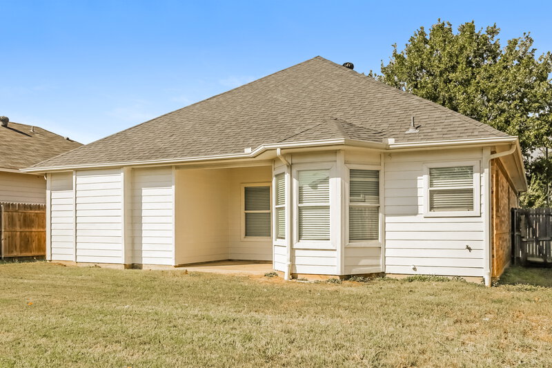 1,895/Mo, 1844 Alanbrooke Drive Fort Worth, TX 76140 Rear View