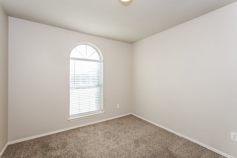 1,950/Mo, 1137 Alicia Ln Lancaster, TX 75134 Bedroom View 2