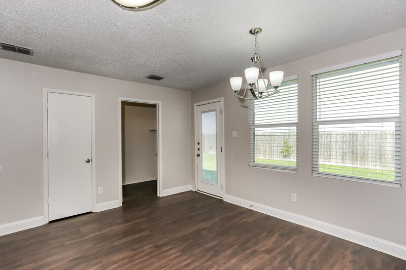 2,440/Mo, 3528 Quannah Dr Grand Prairie, TX 75052 Dining Room View