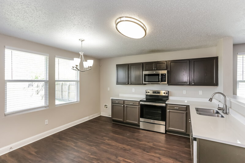 2,440/Mo, 3528 Quannah Dr Grand Prairie, TX 75052 Kitchen View