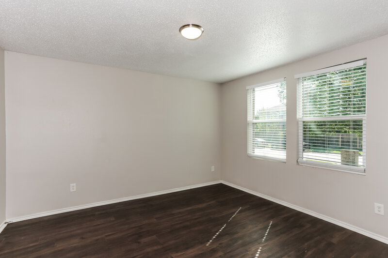 2,440/Mo, 3528 Quannah Dr Grand Prairie, TX 75052 Bedroom View