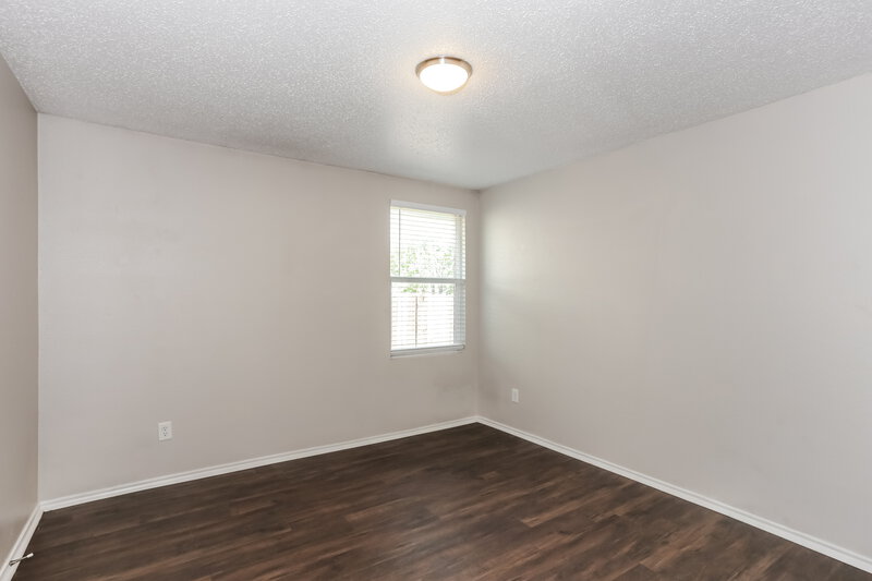 2,440/Mo, 3528 Quannah Dr Grand Prairie, TX 75052 Bedroom View 2