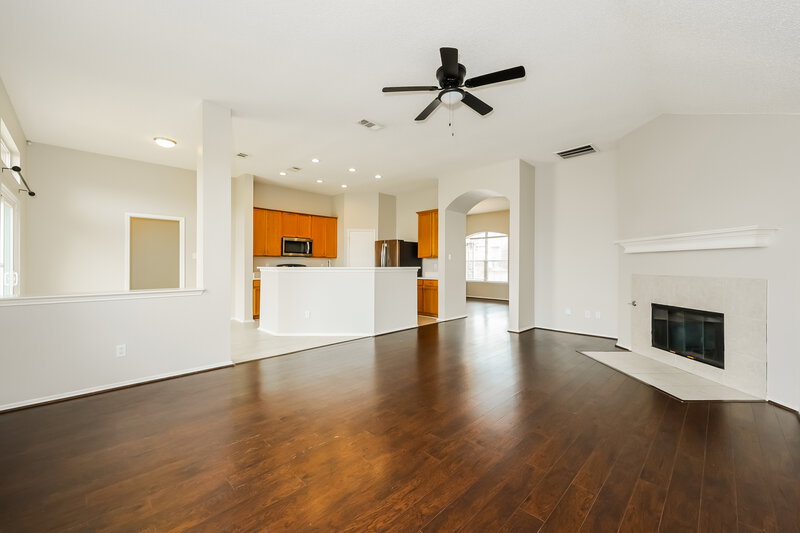 1,890/Mo, 2133 Acorn Grove Mesquite, TX 75181 Living Room View 2