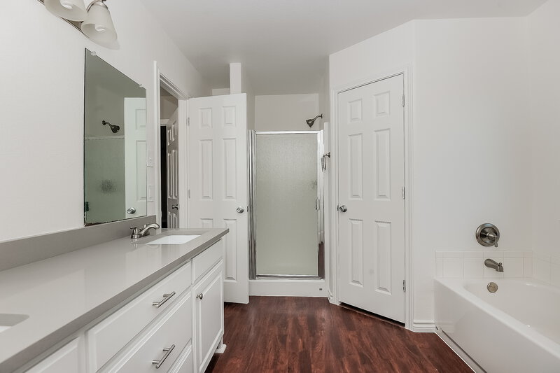 1,965/Mo, 5008 Waddell St Fort Worth, TX 76114 Master Bathroom View 2