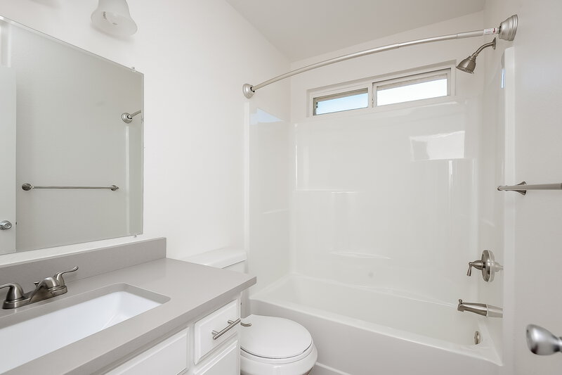 1,965/Mo, 5008 Waddell St Fort Worth, TX 76114 Bathroom View