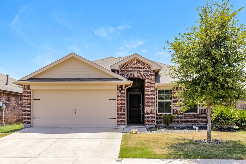2,065/Mo, 836 Watson Way Crowley, TX 76036 External View