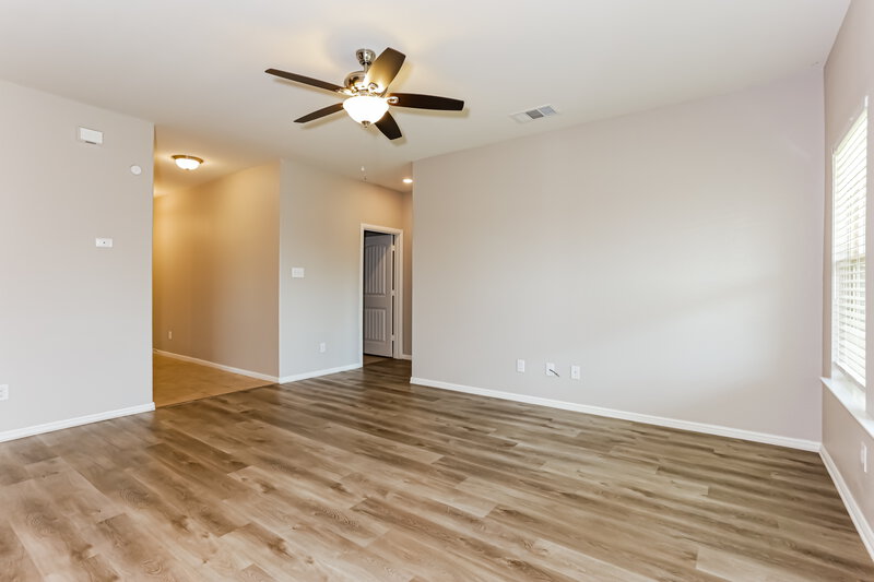 2,065/Mo, 836 Watson Way Crowley, TX 76036 Living Room View 2