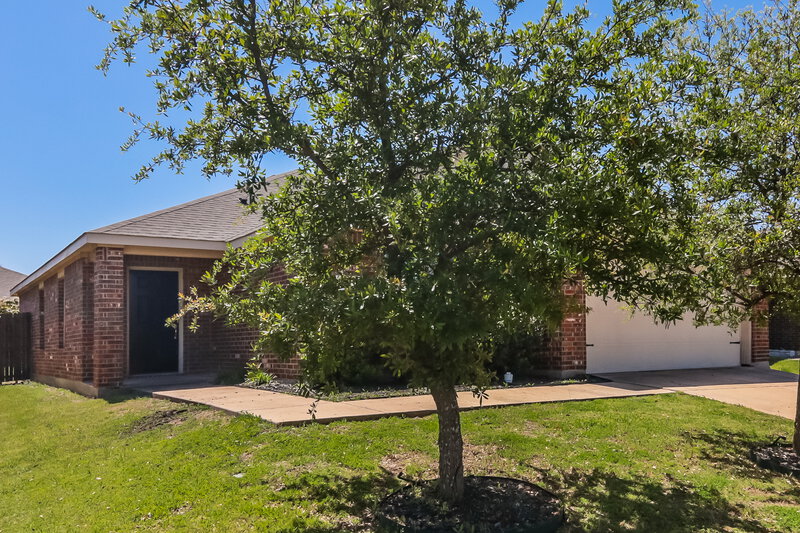 1,990/Mo, 1611 Sorghum Dr Princeton, TX 75407 Front View