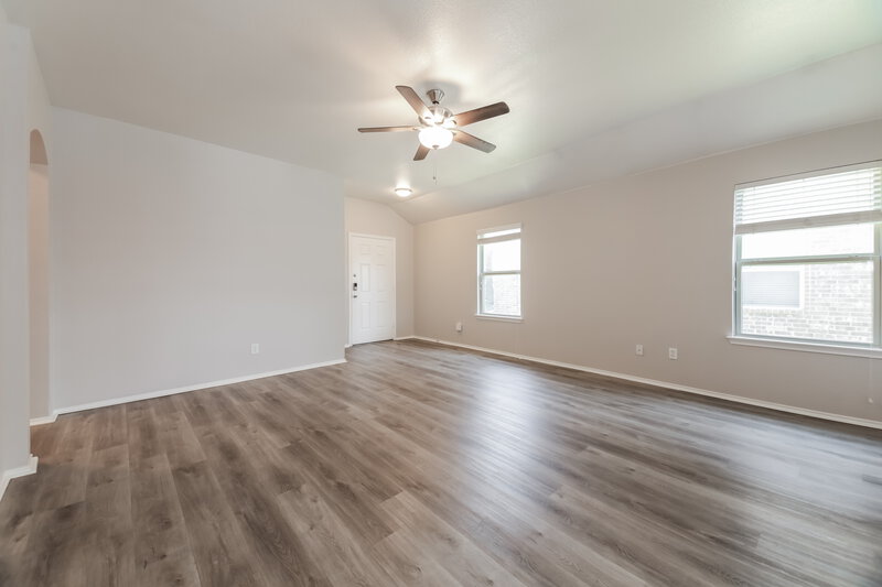 1,990/Mo, 1611 Sorghum Dr Princeton, TX 75407 Living Room View 2