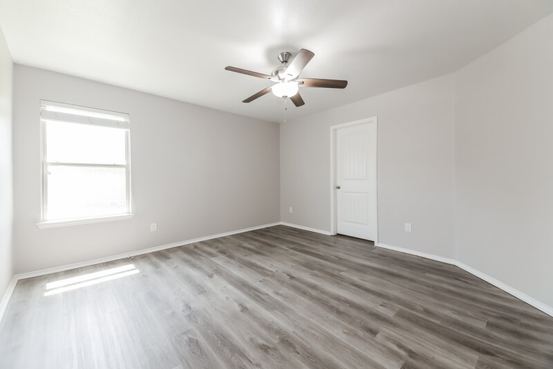 1,990/Mo, 1611 Sorghum Dr Princeton, TX 75407 Main Bedroom View 2