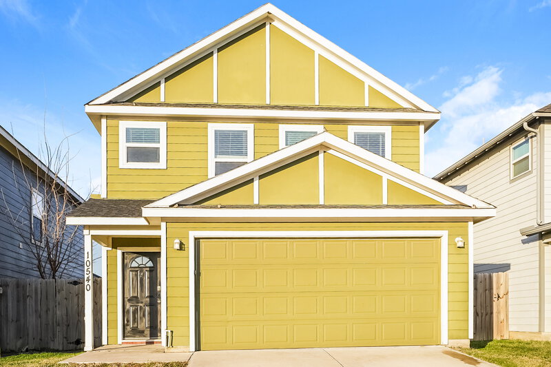 1,845/Mo, 10540 Wild Oak Dr Fort Worth, TX 76140 External View