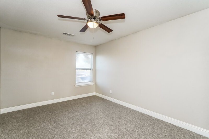 1,845/Mo, 10540 Wild Oak Dr Fort Worth, TX 76140 Bedroom View