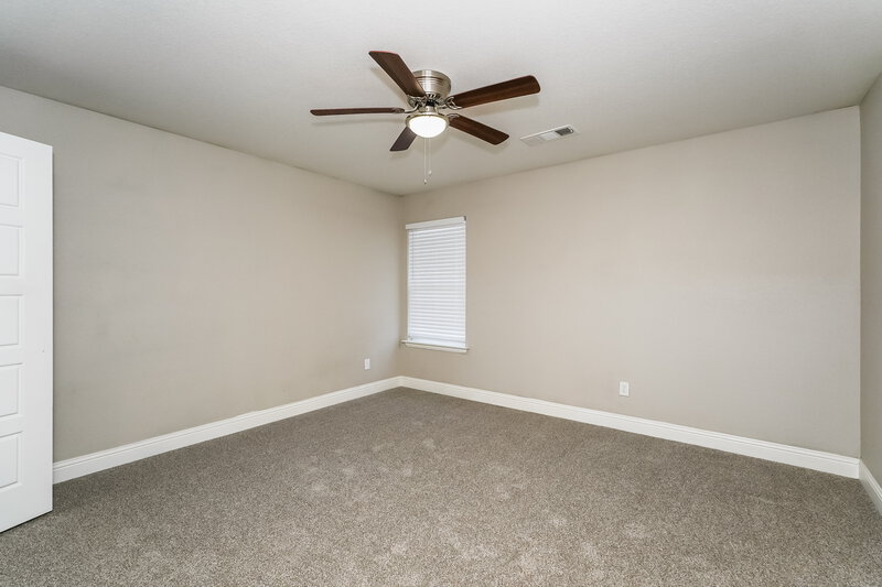 1,845/Mo, 10540 Wild Oak Dr Fort Worth, TX 76140 Bedroom View 2