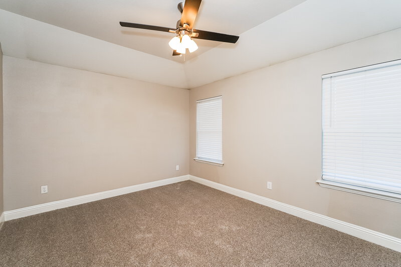 1,845/Mo, 10540 Wild Oak Dr Fort Worth, TX 76140 Bedroom View 3