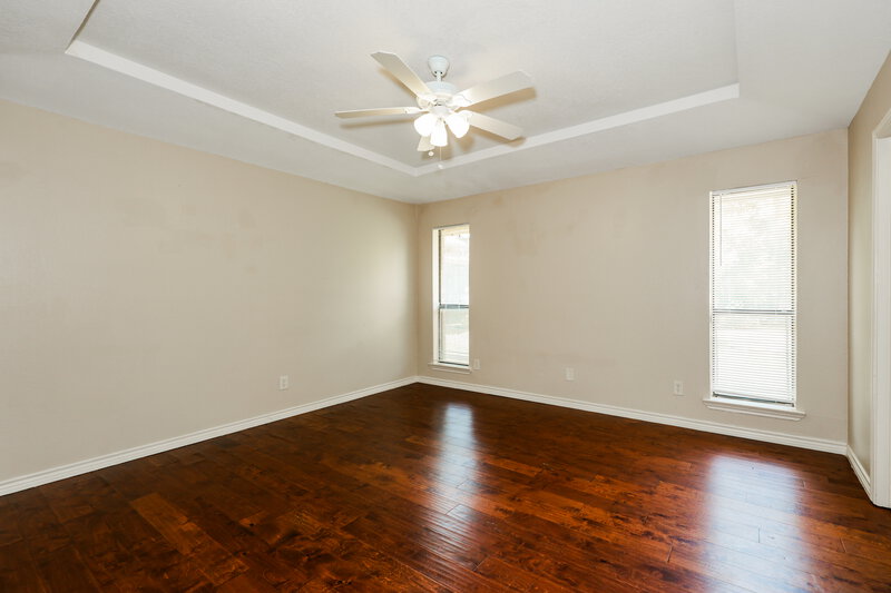 2,450/Mo, 904 Fairfield Ln Flower Mound, TX 75028 Main Bedroom View