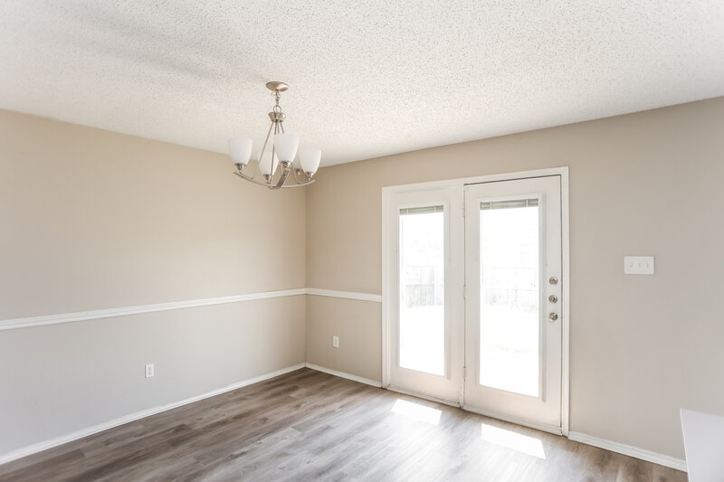 1,995/Mo, 9217 Saint Martin Rd Fort Worth, TX 76123 Dining Room View