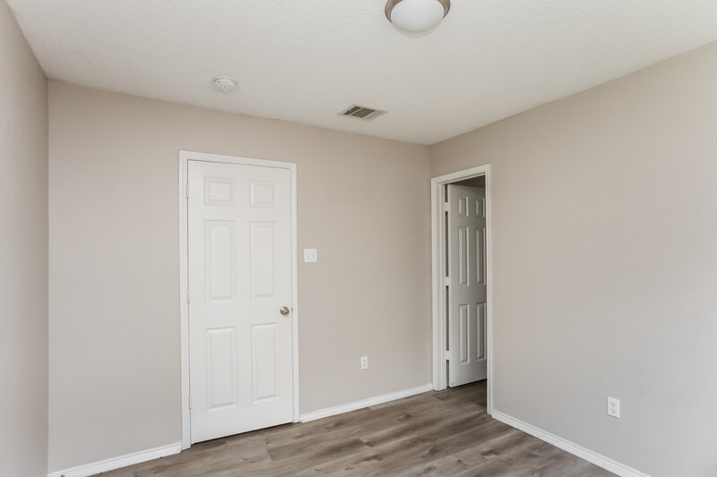 1,995/Mo, 9217 Saint Martin Rd Fort Worth, TX 76123 Bedroom View 3