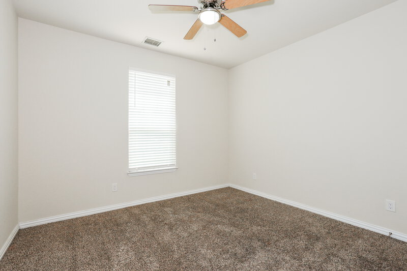 2,430/Mo, 1314 Roan Dr Lancaster, TX 75134 Bedroom View 2
