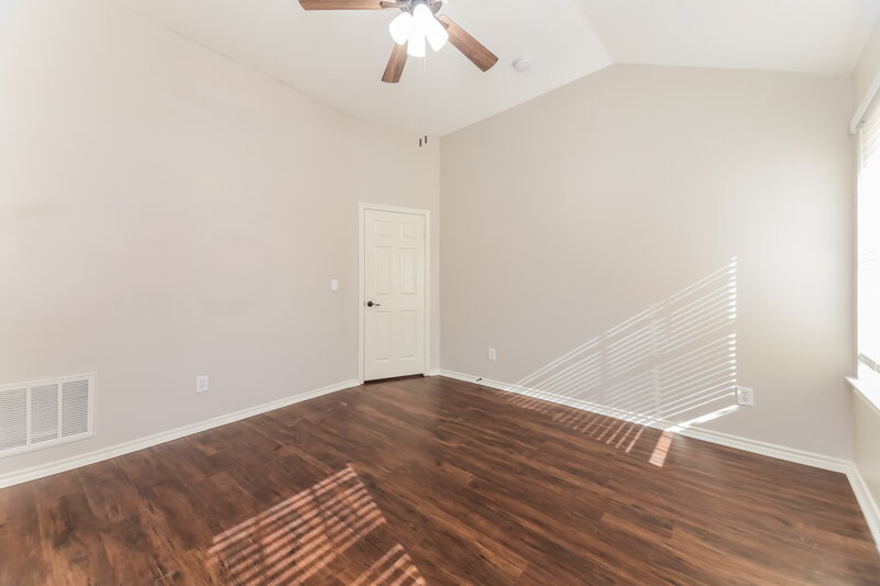 1,965/Mo, 423 Trout St Rockwall, TX 75032 Main Bedroom View 2