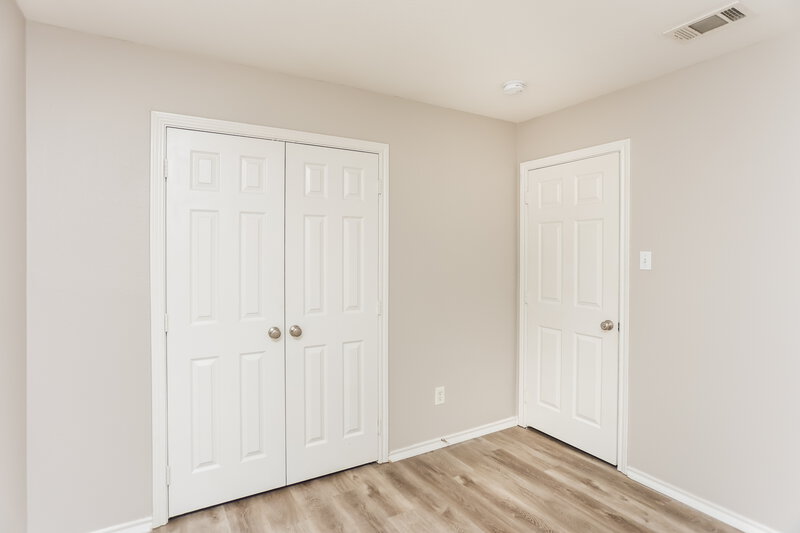 2,000/Mo, 822 Astaire Ave Duncanville, TX 75137 Bedroom View 3