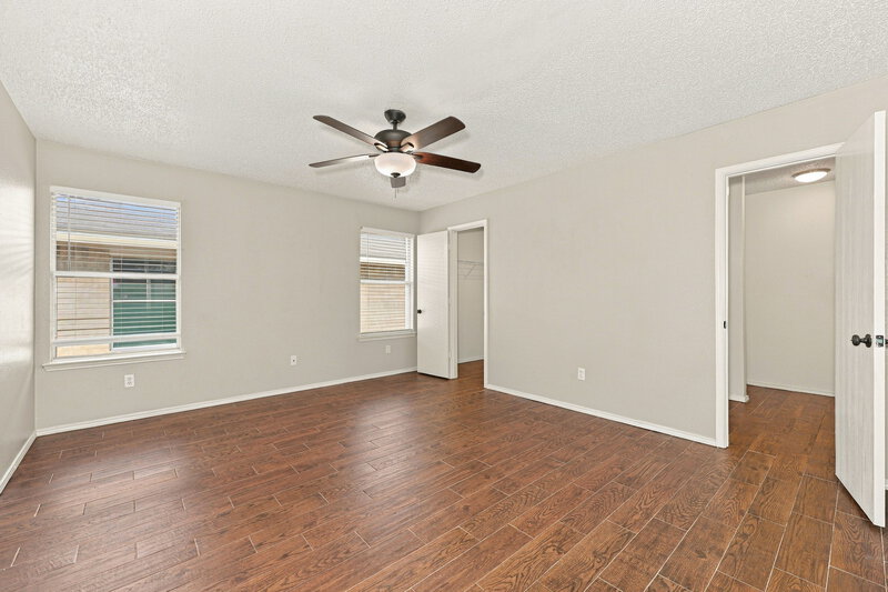 2,080/Mo, 2813 Mcintosh Court Lancaster, TX 75134 Primary Bedroom View