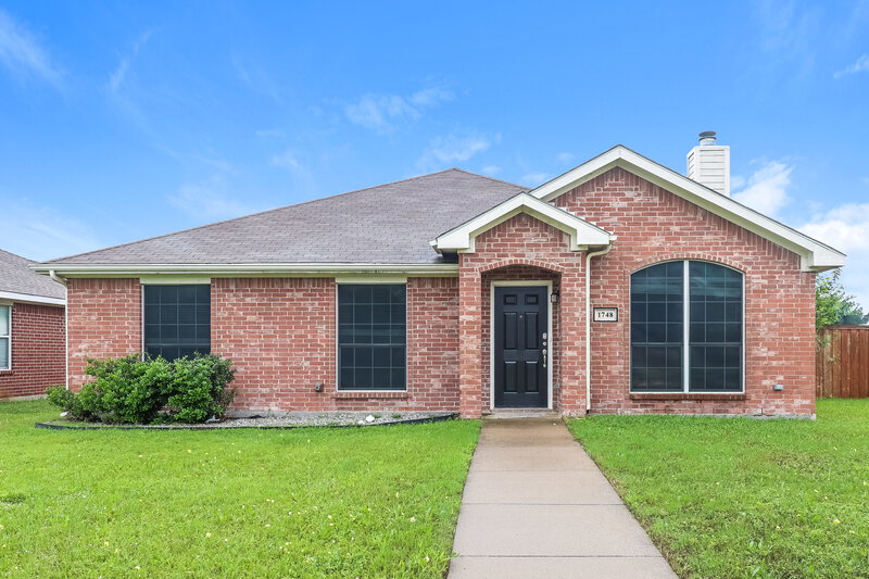 2,295/Mo, 1748 Cansler Lane Lancaster, TX 75134 External View