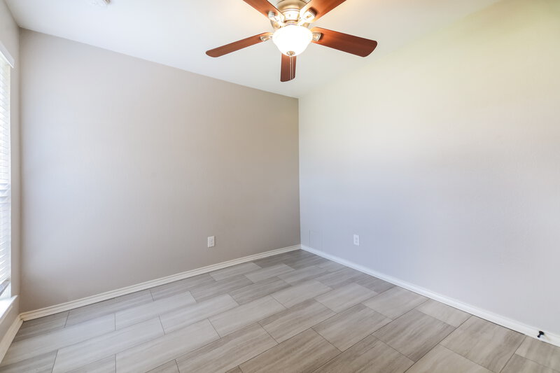 2,105/Mo, 2131 Trishia Ln Glenn Heights, TX 75154 Bedroom View 2