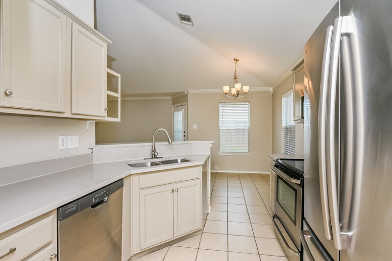 1,965/Mo, 2104 Deniro Drive Fort Worth, TX 76134 Kitchen View