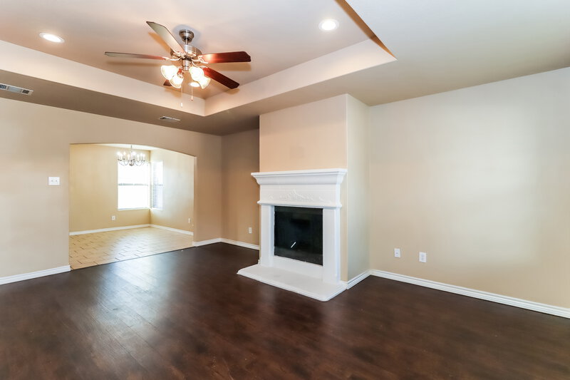 2,030/Mo, 2121 Deniro Dr Fort Worth, TX 76134 Living Room View 2