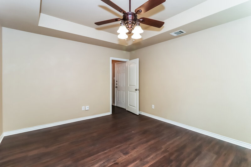 2,030/Mo, 2121 Deniro Dr Fort Worth, TX 76134 Main Bedroom View 2