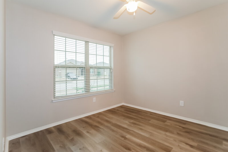 2,205/Mo, 2436 Evening Stone Drive Aubrey, TX 76227 Bedroom View 3