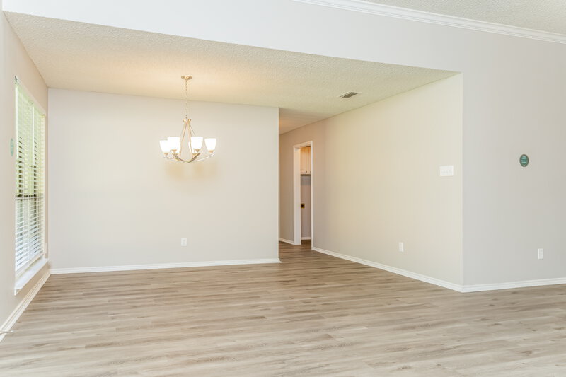 3,140/Mo, 1025 Meadow Creek Dr Lancaster, TX 75146 Dining Room View