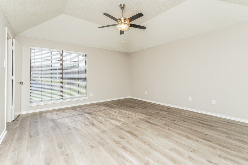 3,140/Mo, 1025 Meadow Creek Dr Lancaster, TX 75146 Master Bedroom View